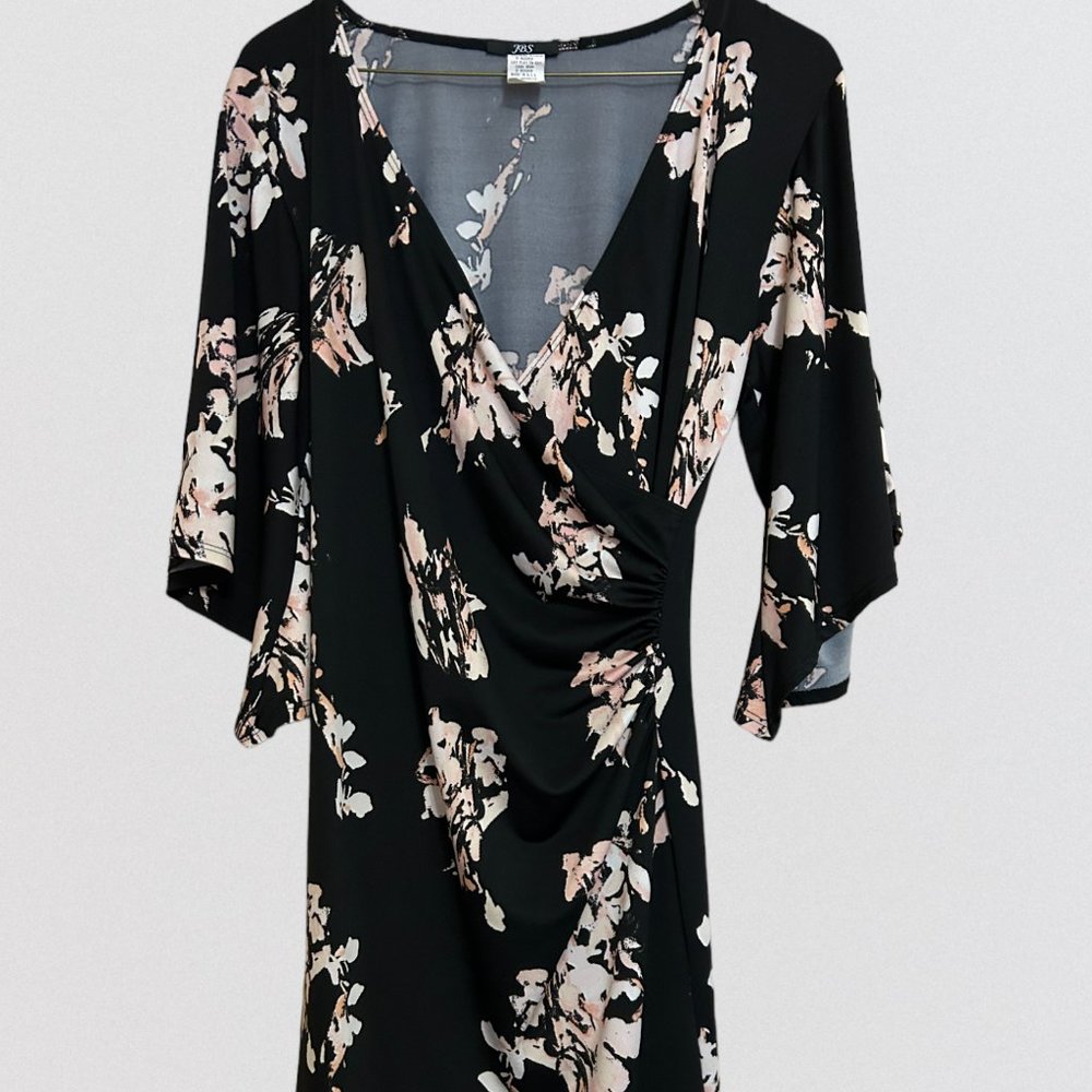 Womens size 6 KBS casual dress